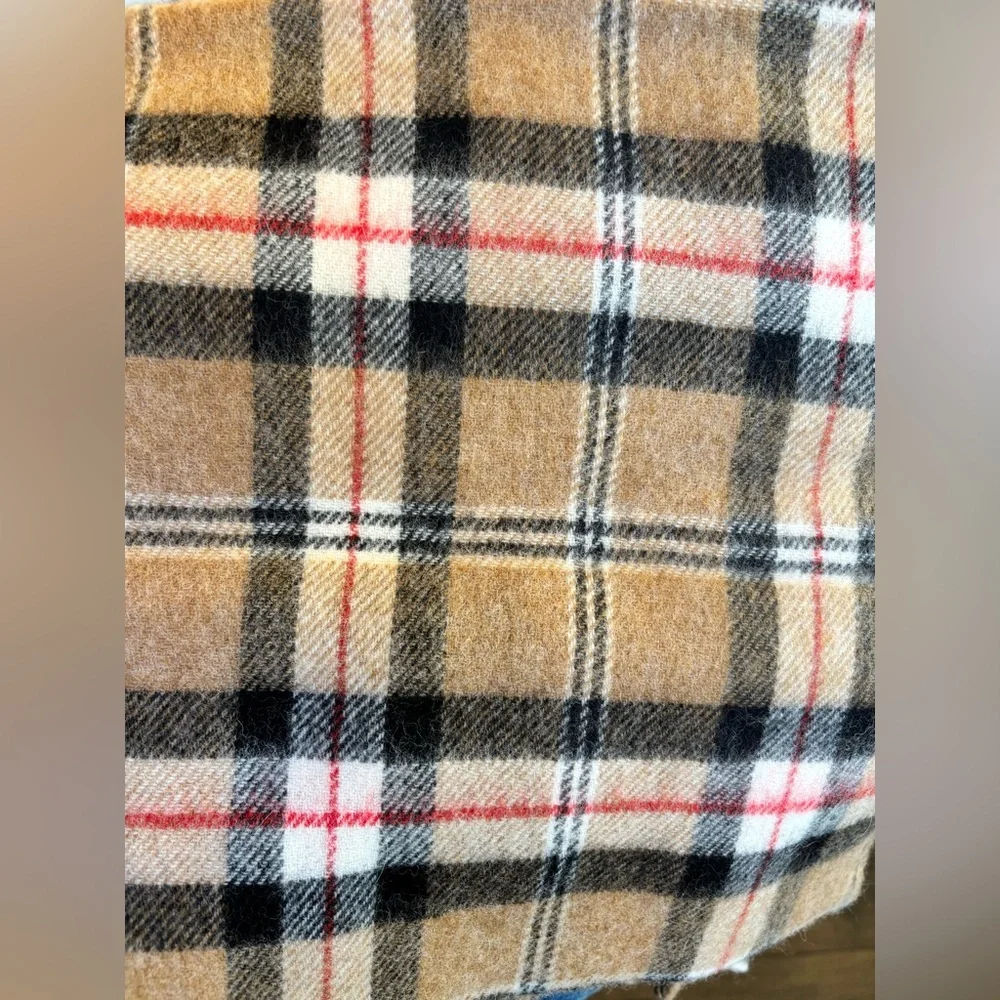 NWT - John Hanly Ireland Merino Luxury Wool Scarf Classic Carmel Tartan